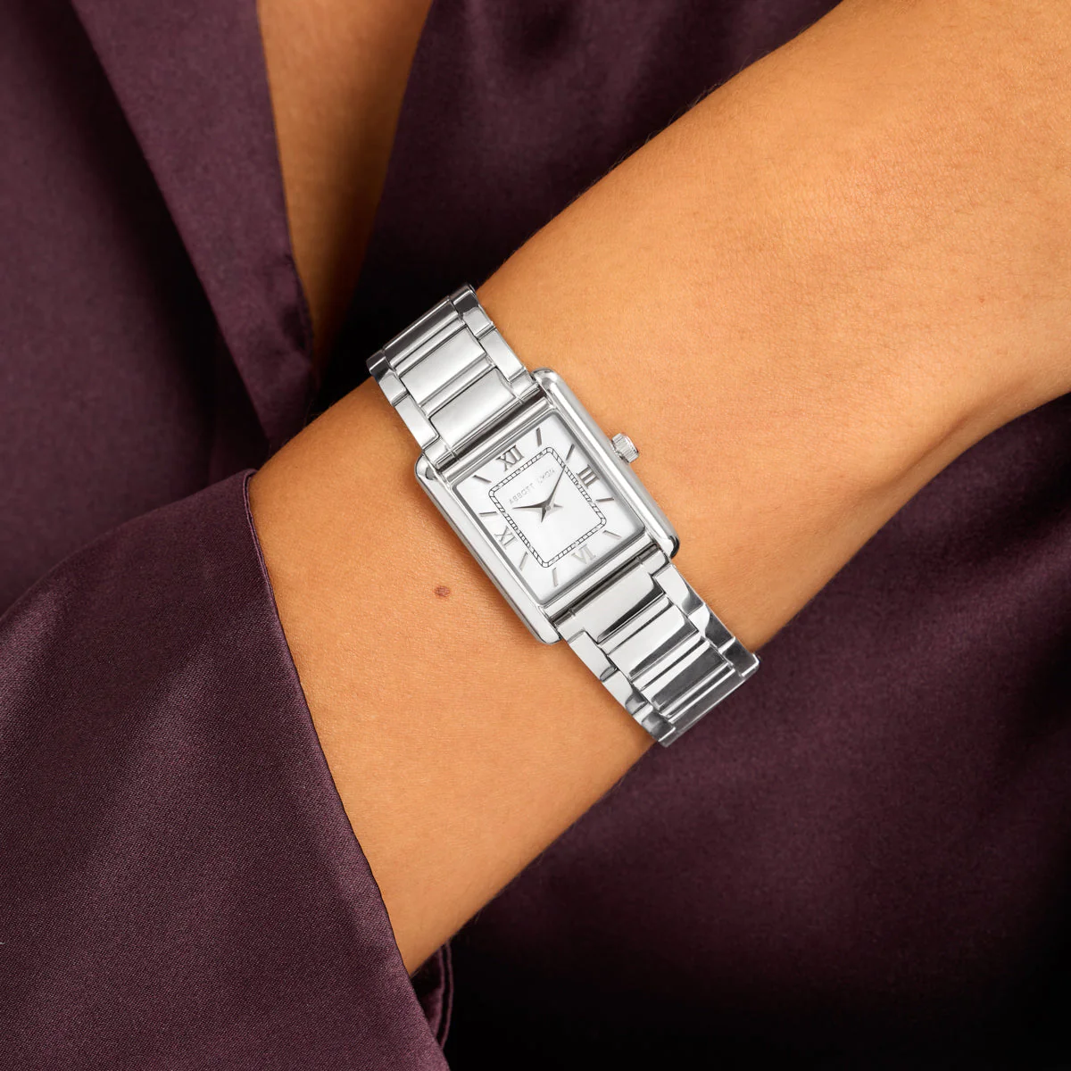 Classic Tank 33 Watch (Silver) - Image 2
