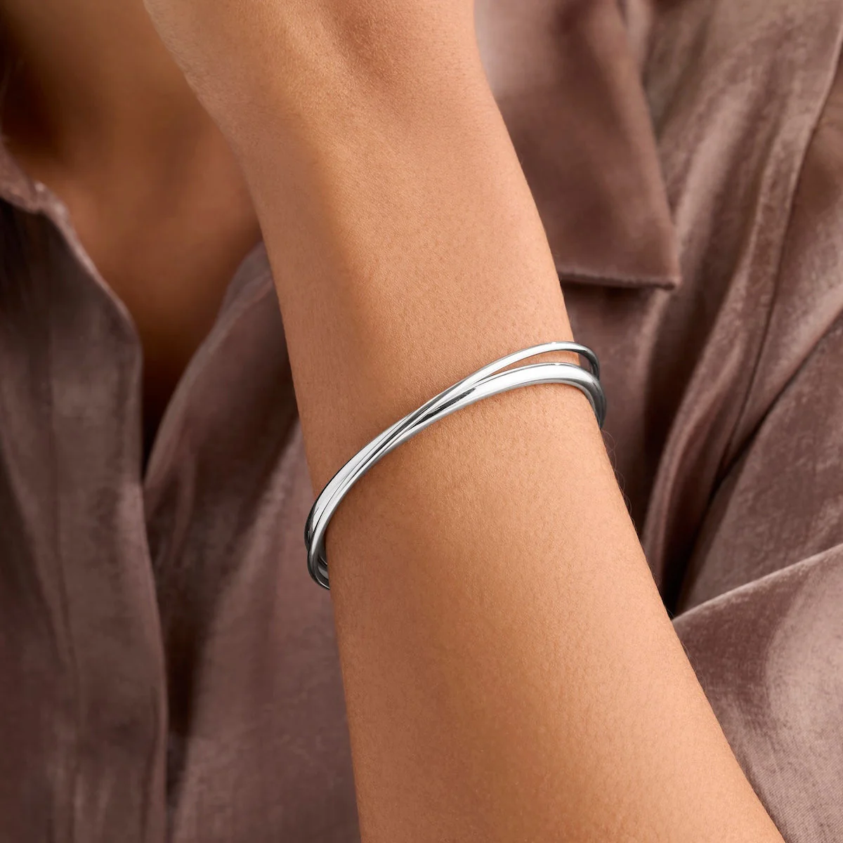 Crossover Bangle (Silver) - Image 2