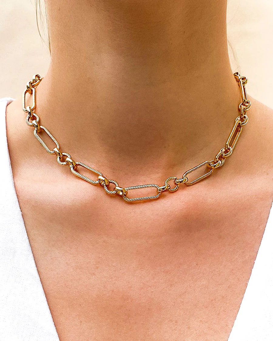 Figaro Chain Necklace (Gold) - Image 2