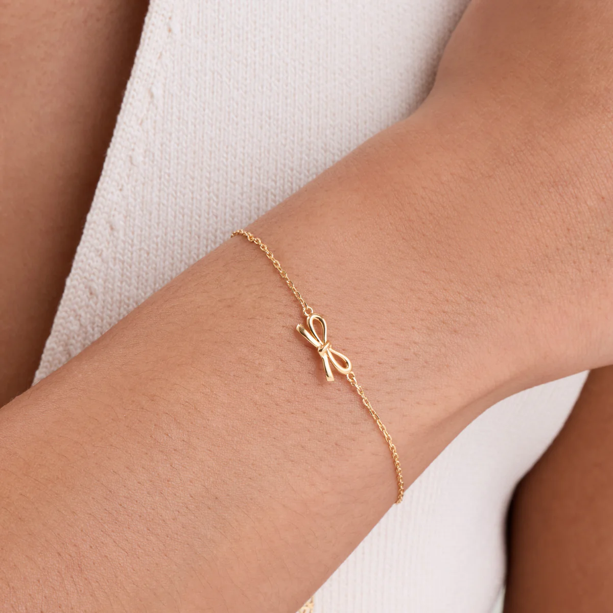 Fine Bow Bracelet (Gold) - Image 2