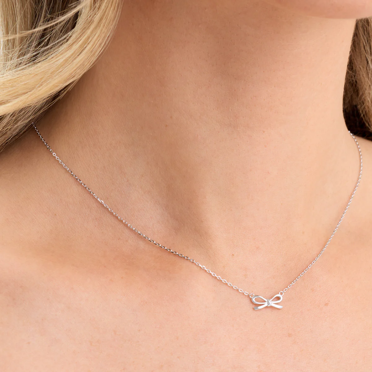 Fine Bow Necklace (Silver) - Image 2