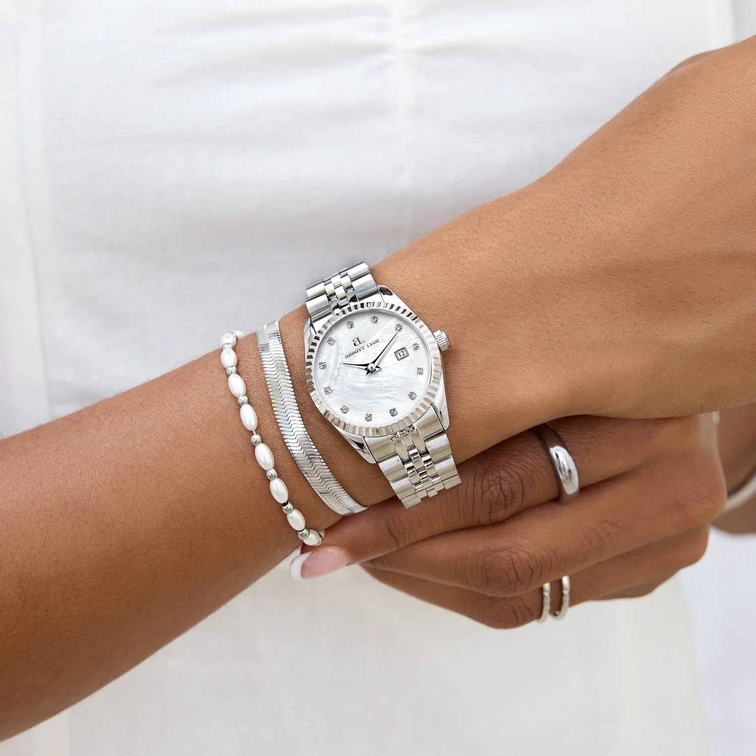 Mini Silver Pearl Link Belgravia 30 Watch - Image 3