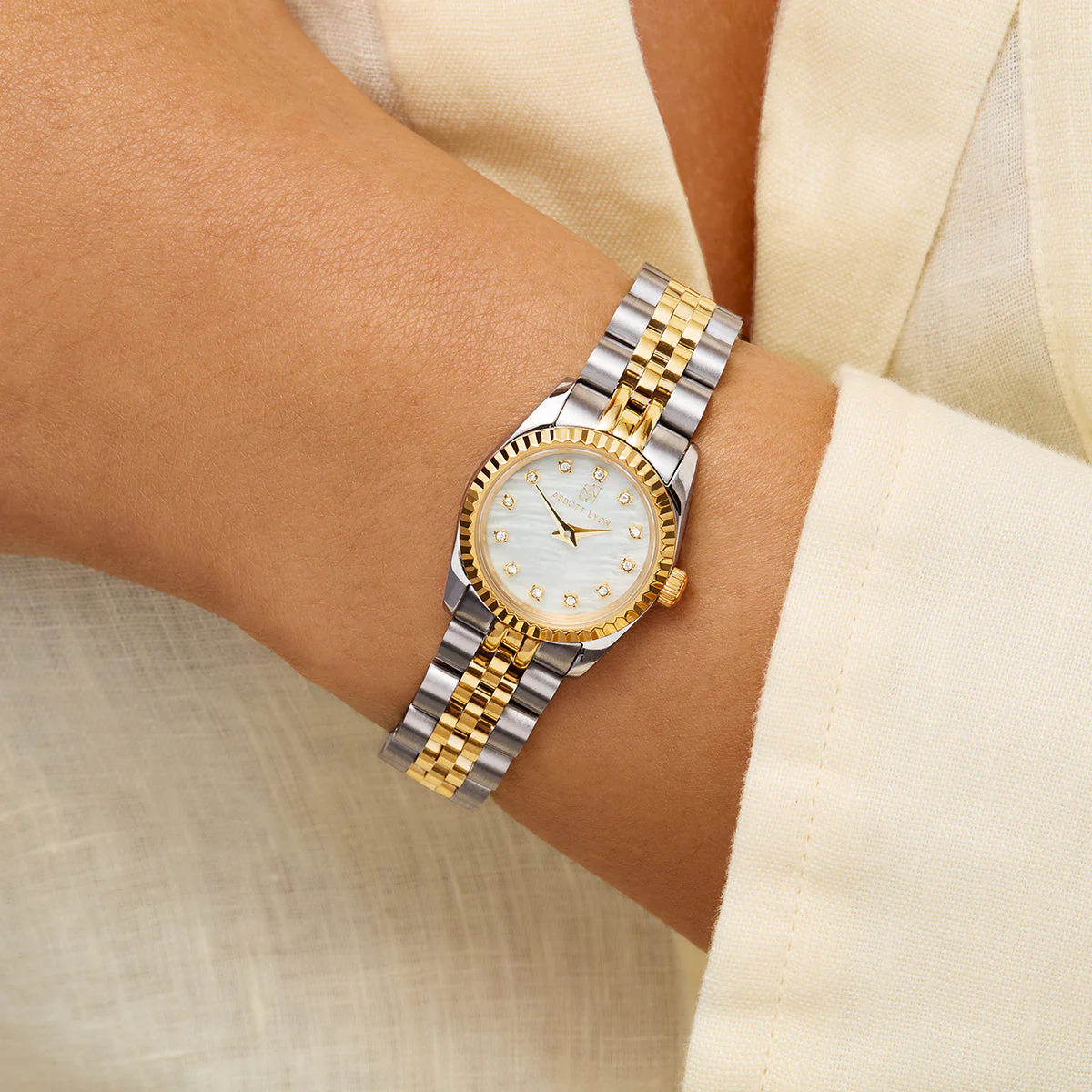 Mini Two Tone Pearl Link Belgravia 23 Watch - Image 3