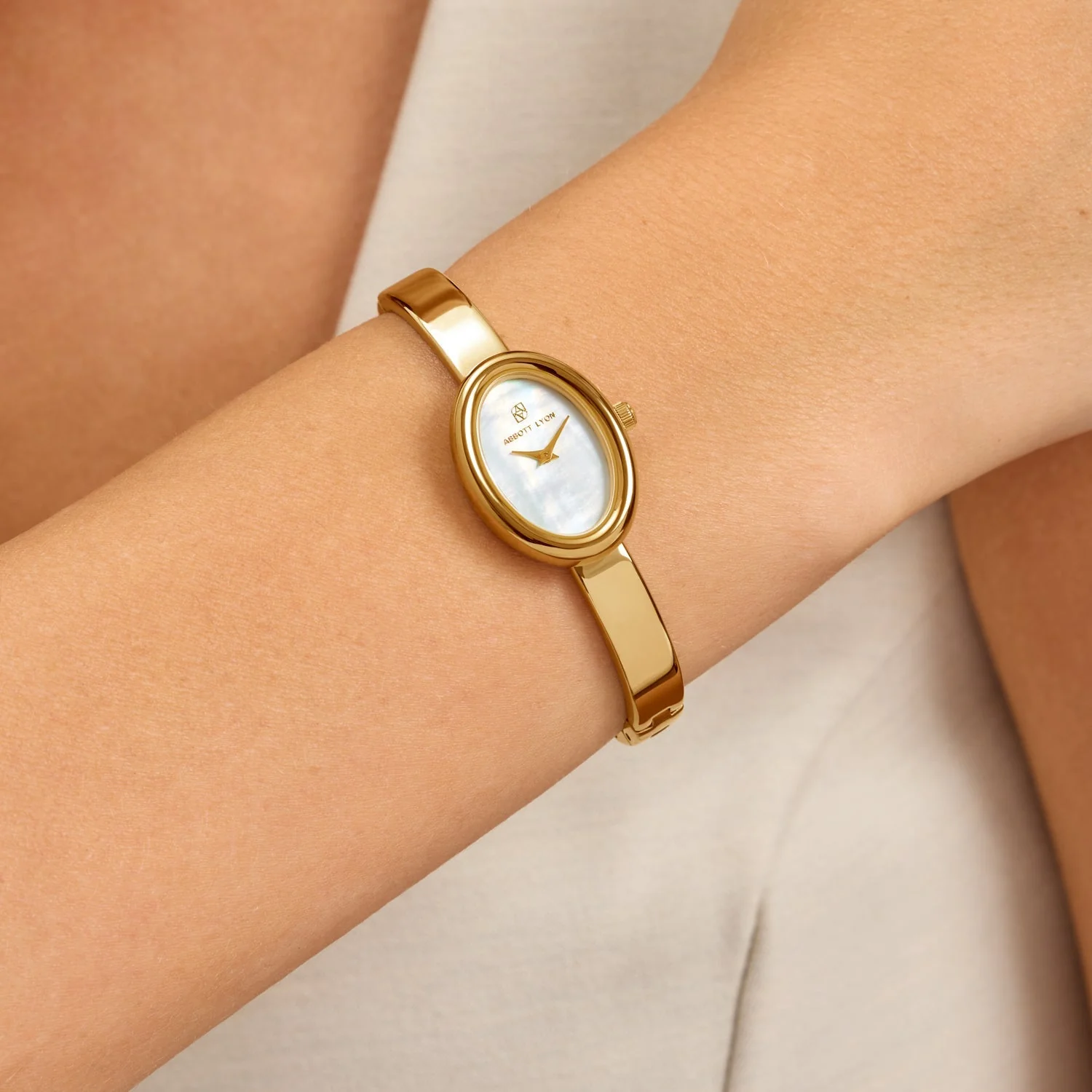 Monroe Bangle Watch (Gold) - Image 2