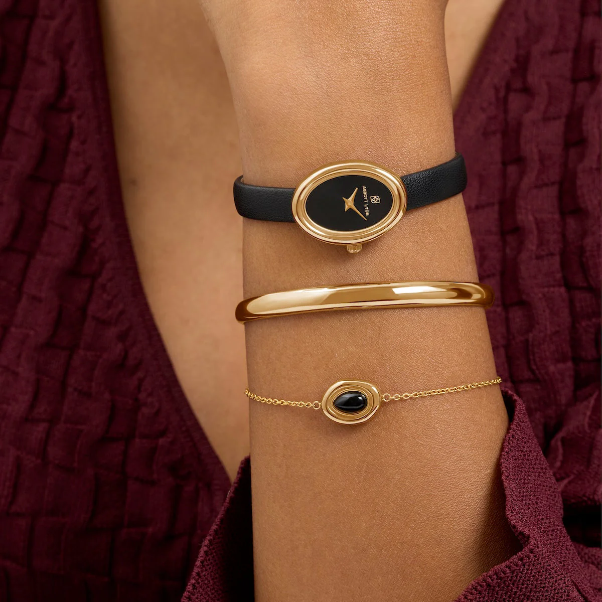 Monroe Leather Watch & Onyx Bracelet Set (Black/Gold) - Image 2