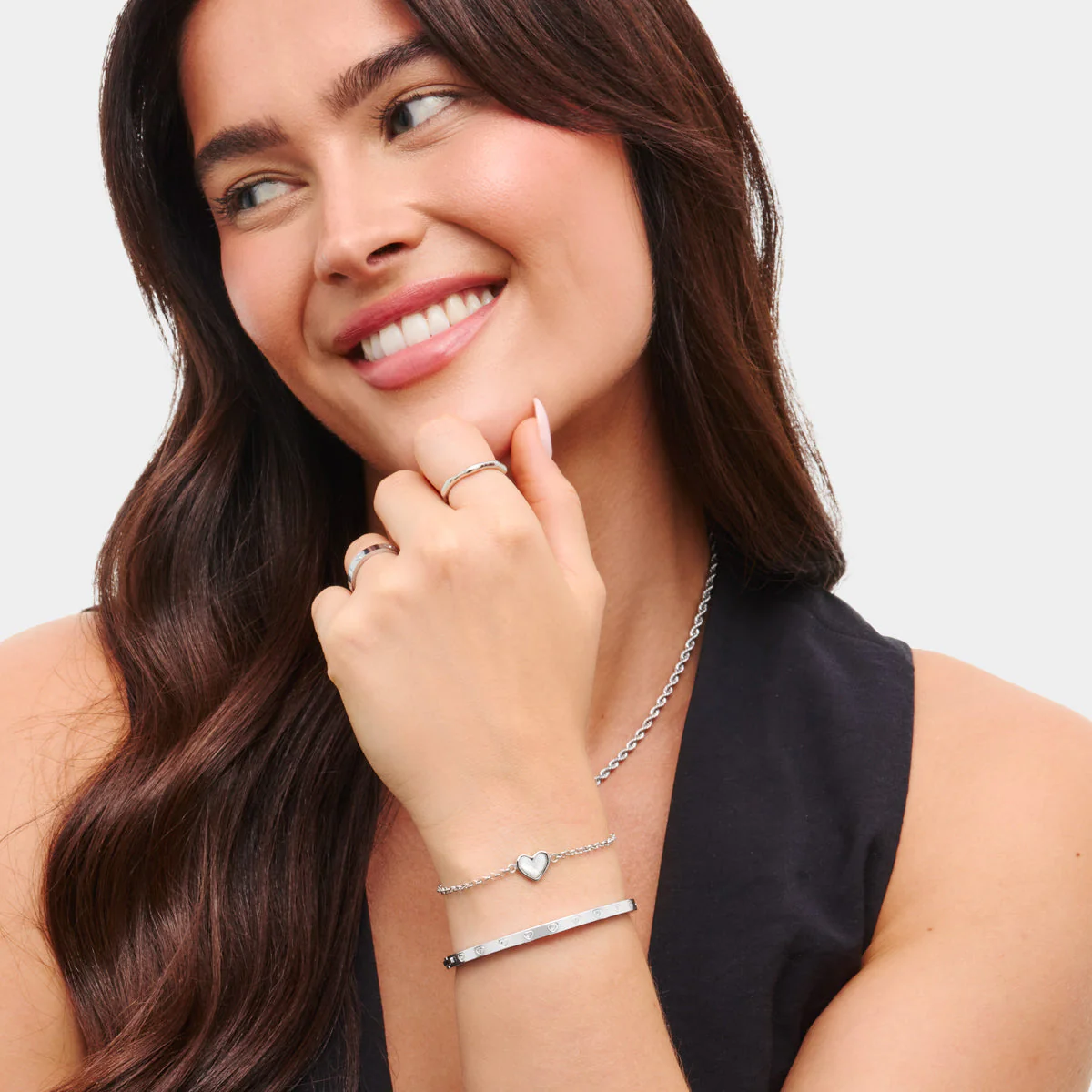 Mother of Pearl Heart Bracelet (Silver) - Image 3