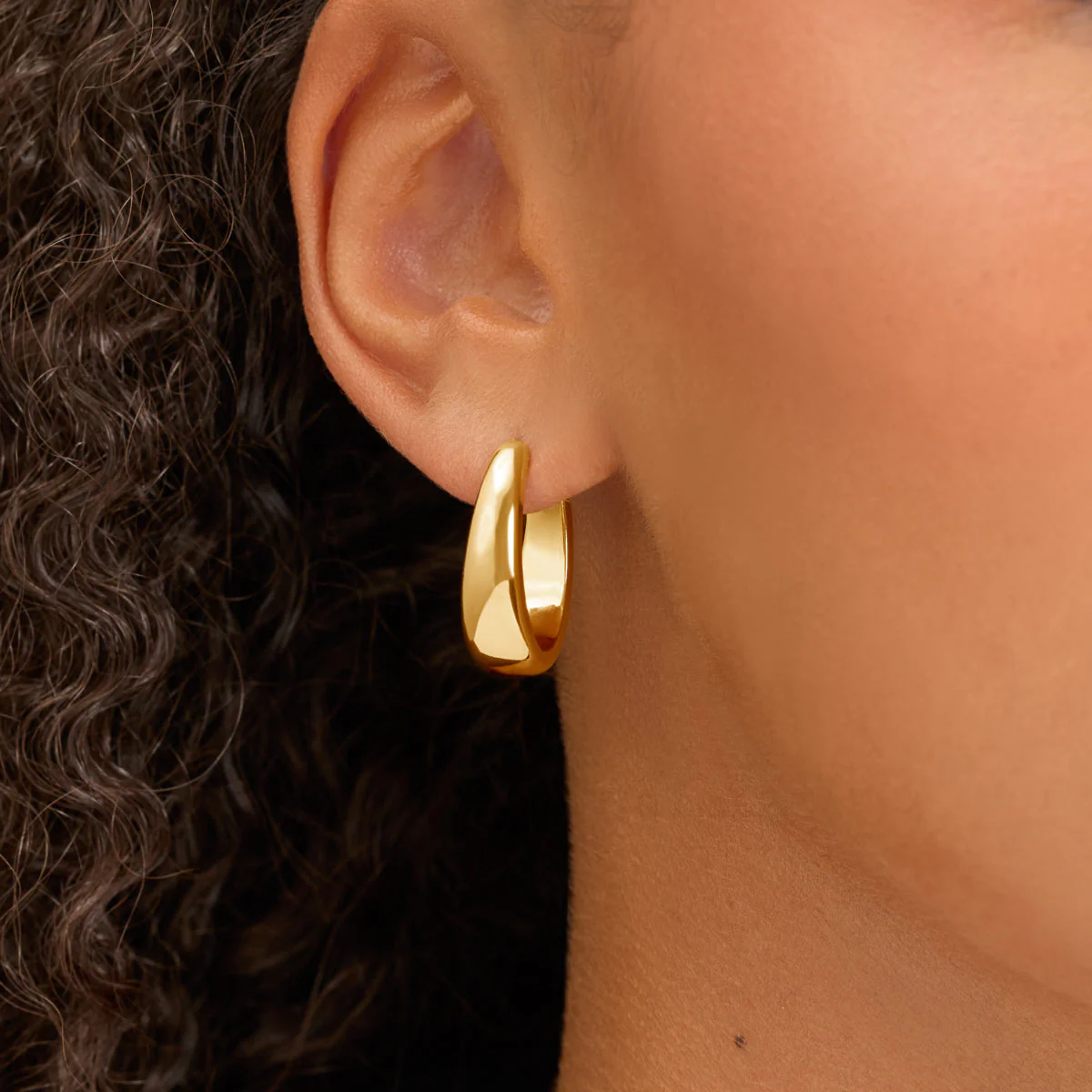 Oval Hoop Earrings (Gold) - Image 2