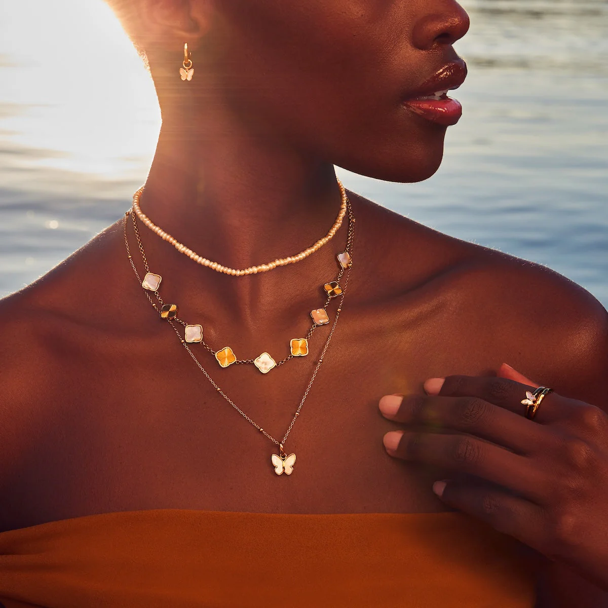 Pearl Butterfly Necklace (Gold) - Image 2