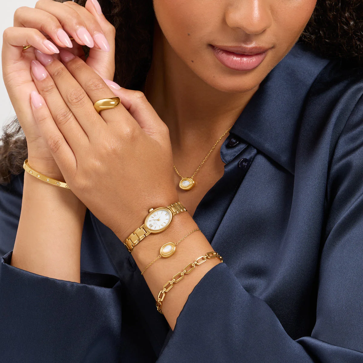Pearl Molten Bracelet (Gold) - Image 4
