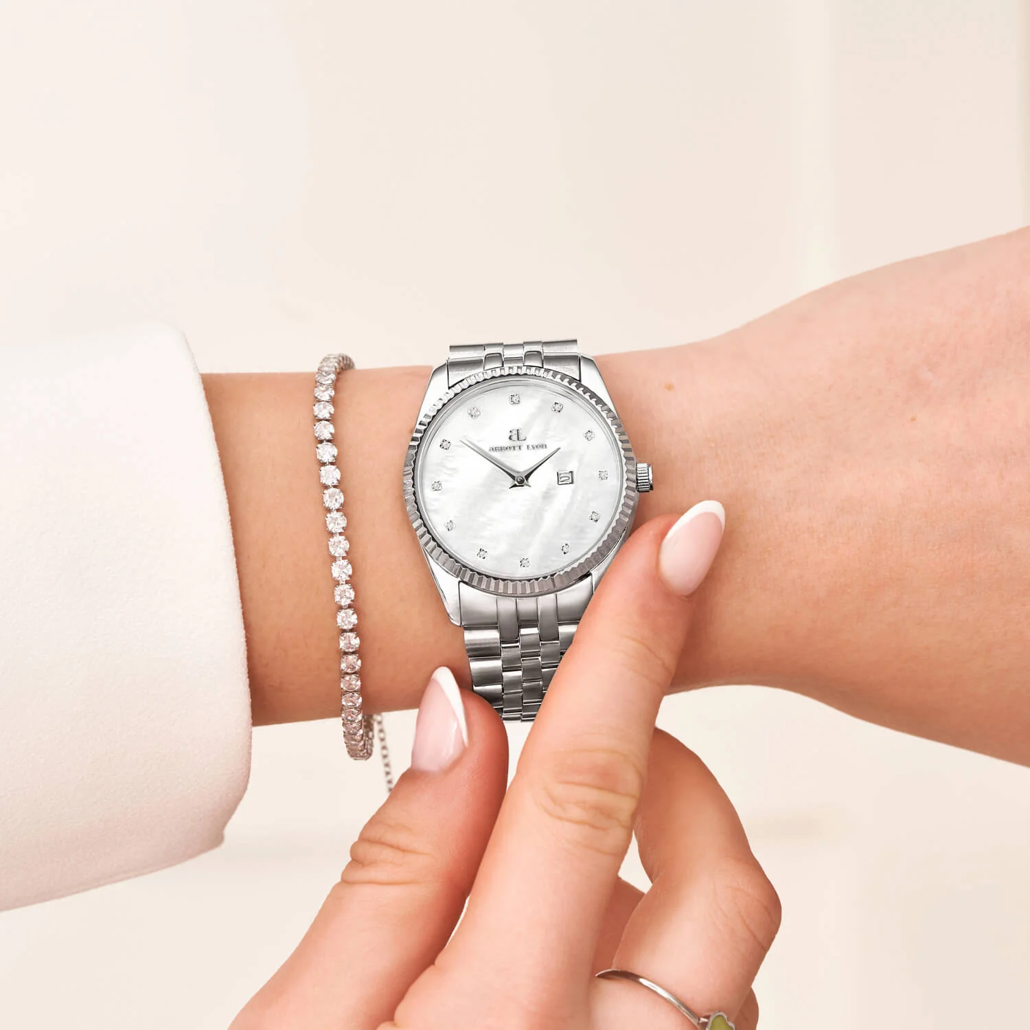 Silver Pearl Link Belgravia 36 Watch - Image 3