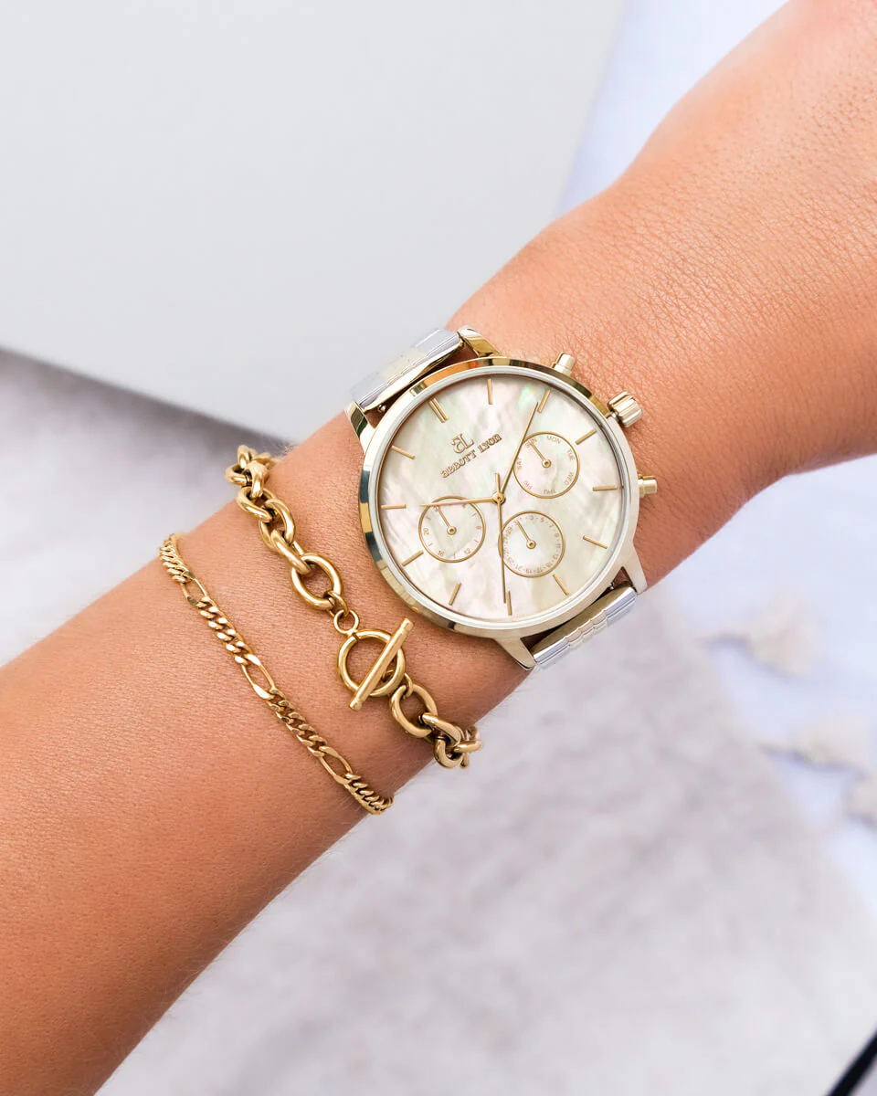 Small Figaro Chain Bracelet (Gold) - Image 5