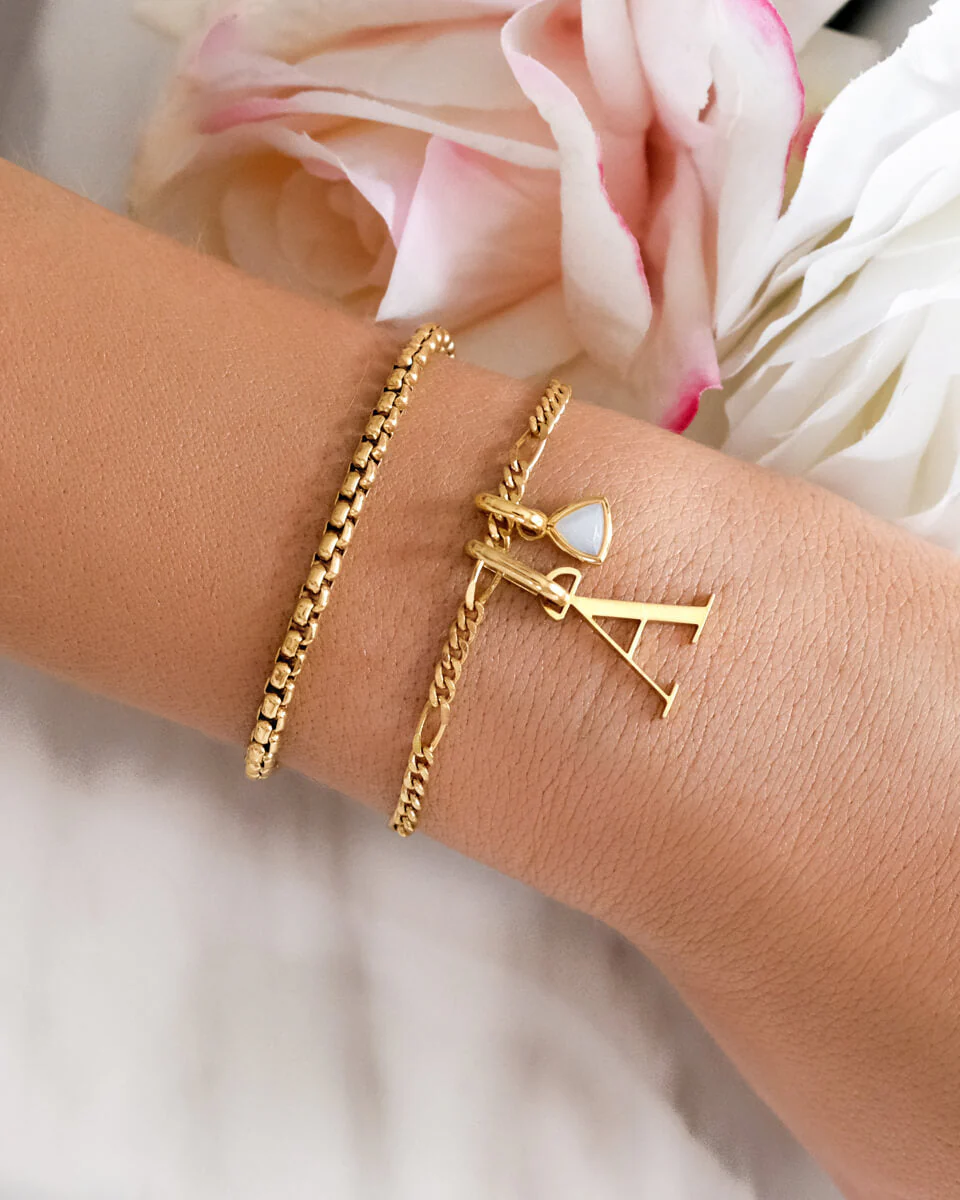 Small Figaro Chain Bracelet (Gold) - Image 6