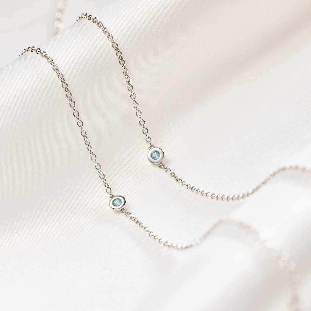 Fine Aquamarine Necklace (Silver) - Image 4