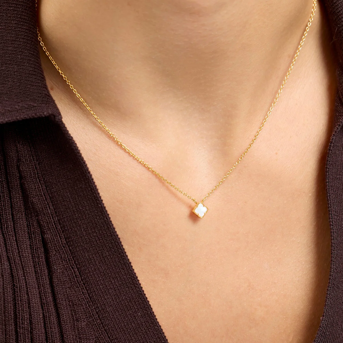 Fine Mini Pearl Clover Necklace (Gold) - Image 2