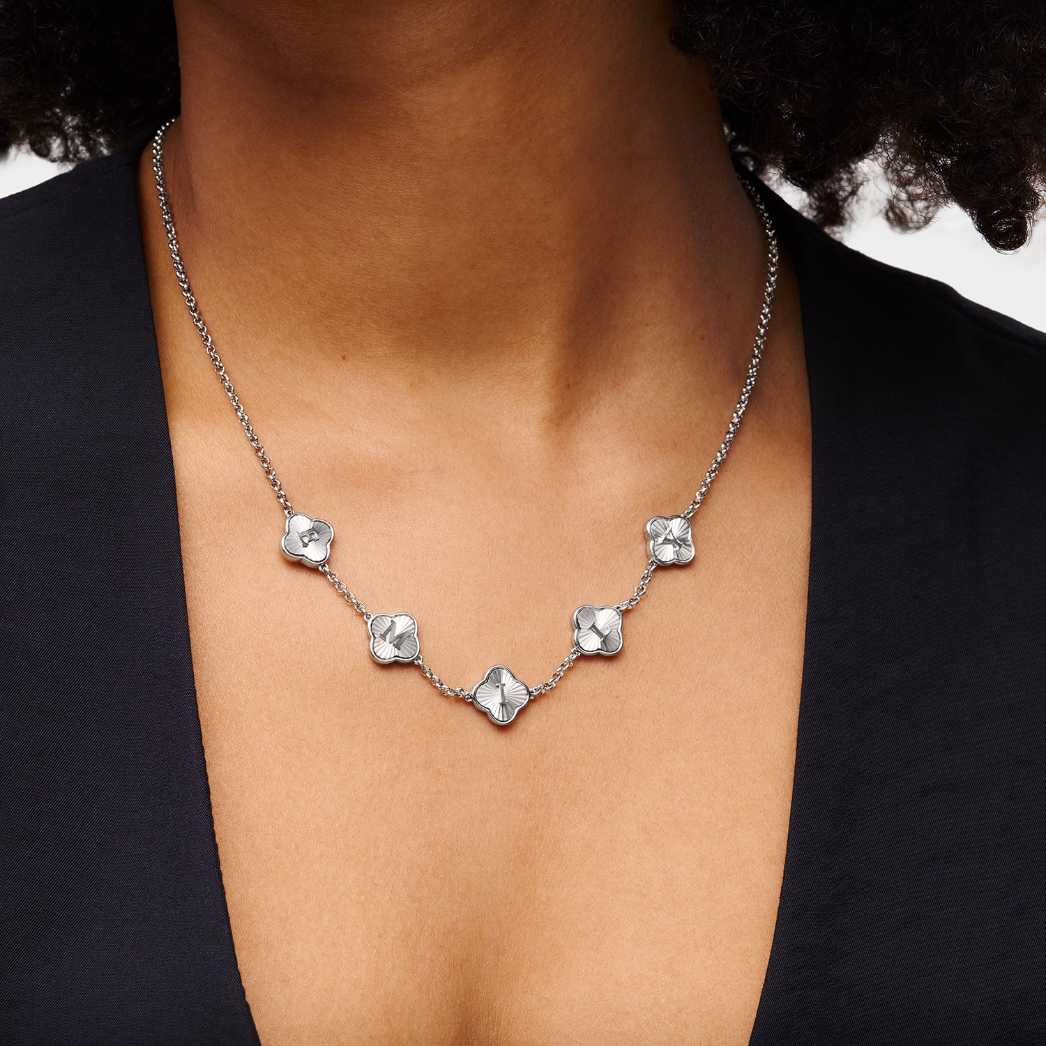 Textured Clover Custom Name Necklace (Silver) - Image 3