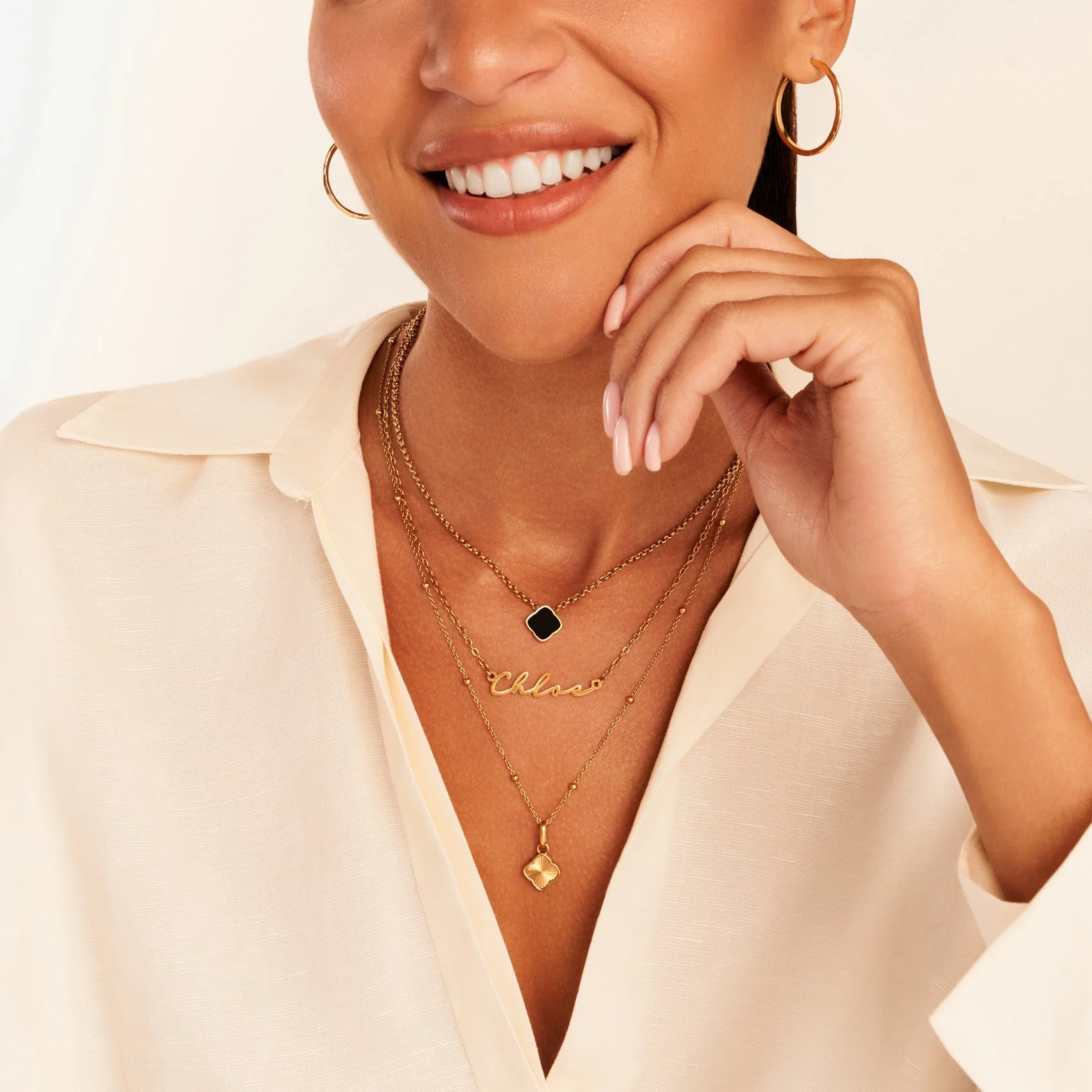 Textured Clover Necklace (Gold) - Image 3