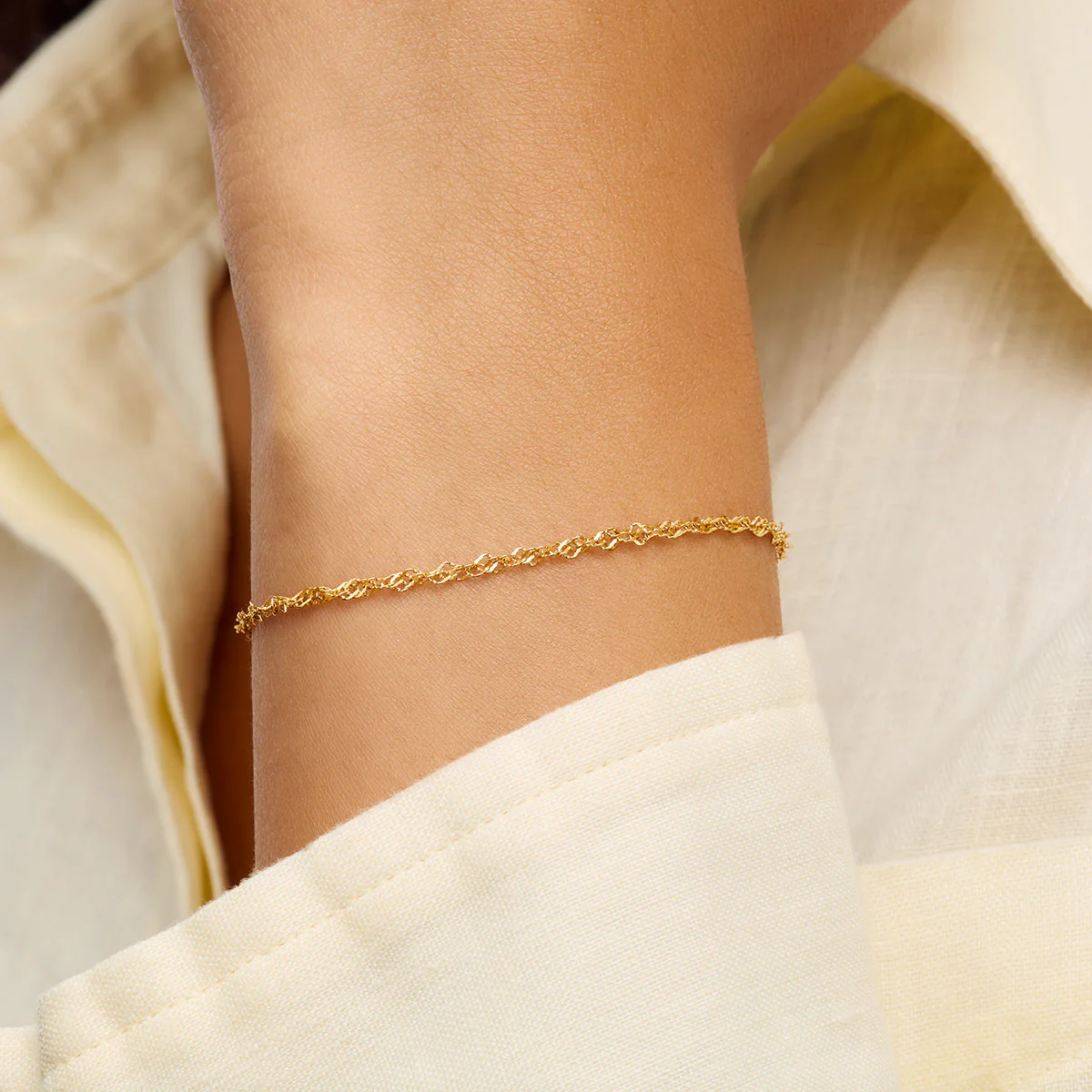 Twisted Chain Bracelet (Gold) - Image 2
